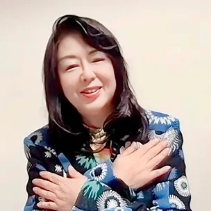 米田 佳子